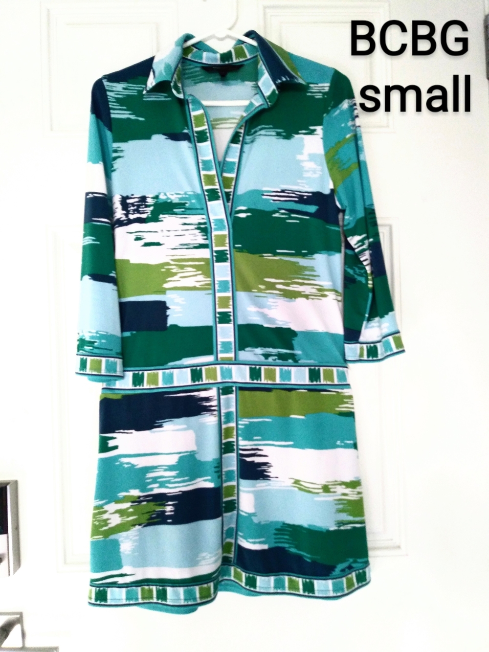 BCBG Teal & Green Abstract Print Shirt Dress